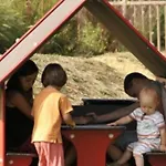 Mobil Avec Terrasse A - 3 Pour 7 Personnes - Api-1-52-1575 مكان تخييم
