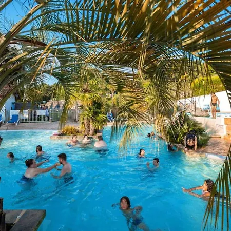 Parque de Campismo Mobil Avec Terrasse à - 3 Pour 7 Personnes - Api-1-52-1575